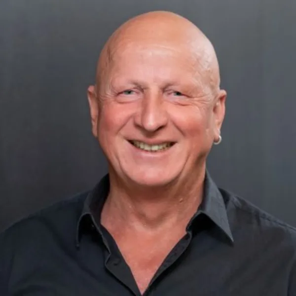 Georg Burth, Staatlich geprüfter Bautechniker